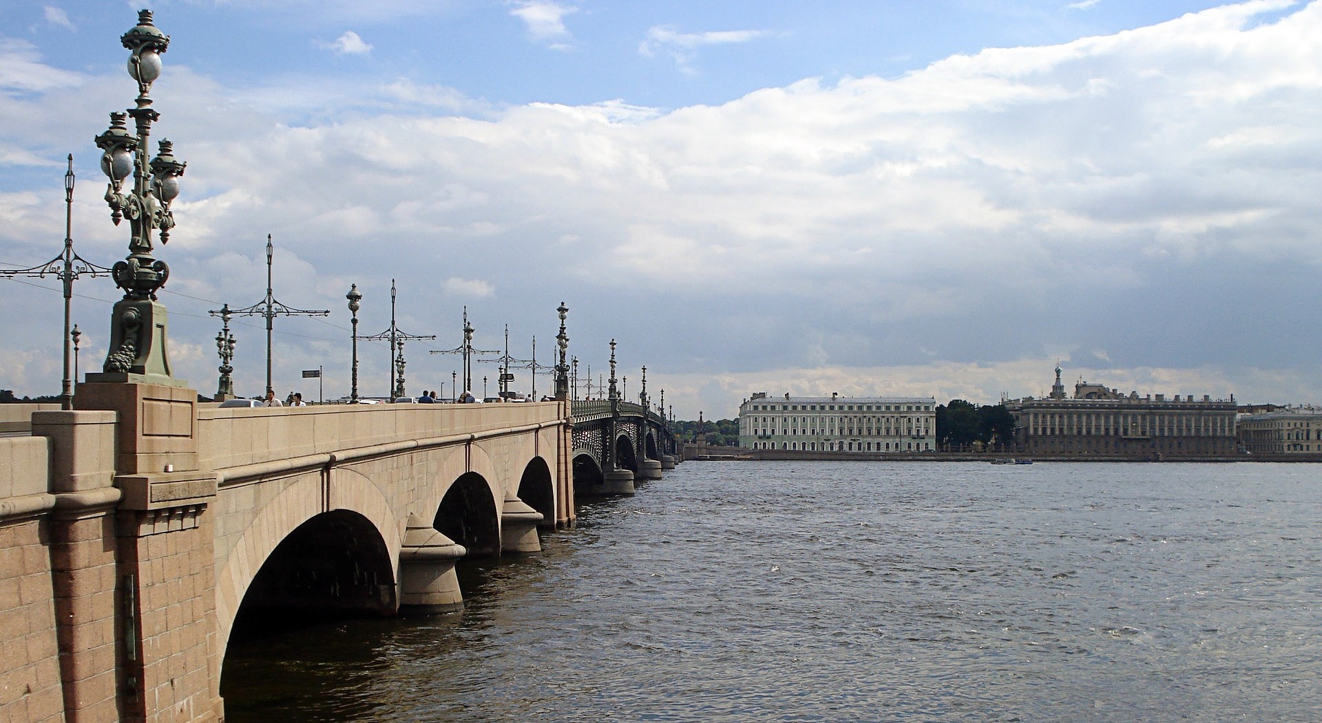 Опыт Петербурга по энергетической эффективности перенимают российские регионы
