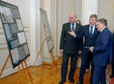 В петербургском парламенте открылась выставка, посвященная становлению регионального парламентаризма в Санкт-Петербурге