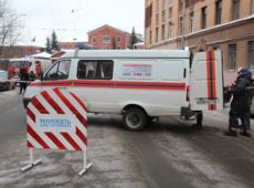 В Калининском районе городские службы ликвидировали условный дефект